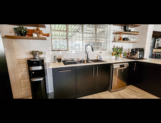 4 BEDROOM HOUSE FOR SALE IN VANDERBIJLPARK SW 1